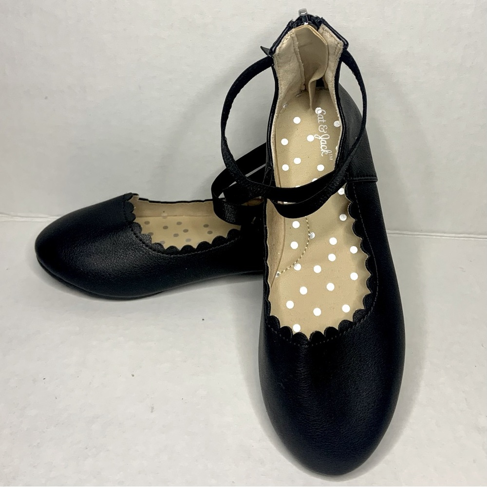 NWOT Cat & Jack black leather flats